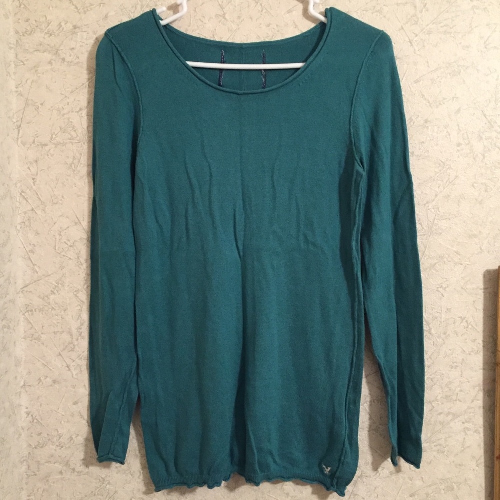 🆕 Gently loved American Eagle long sleeve sweater
